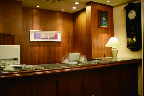 Reception desk of KADOYA HOTEL・Computer_2