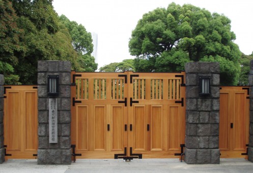 Entrance of Hama-rikyu Gardens Administration Office