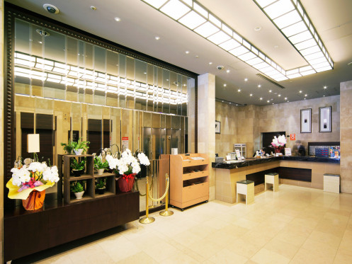 Reception desk of Hotel Wing International Premium Tokyo-Yotsuya・Computer_2