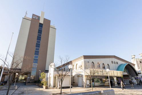 Exterior view of JR-EAST HOTEL METS MEJIRO