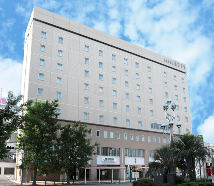 Exterior view of JR-EAST HOTEL METS KOENJI